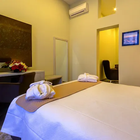 オテル ロシオ 3* リスボン