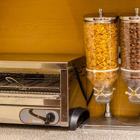 ホテル オテル ロシオ 3*